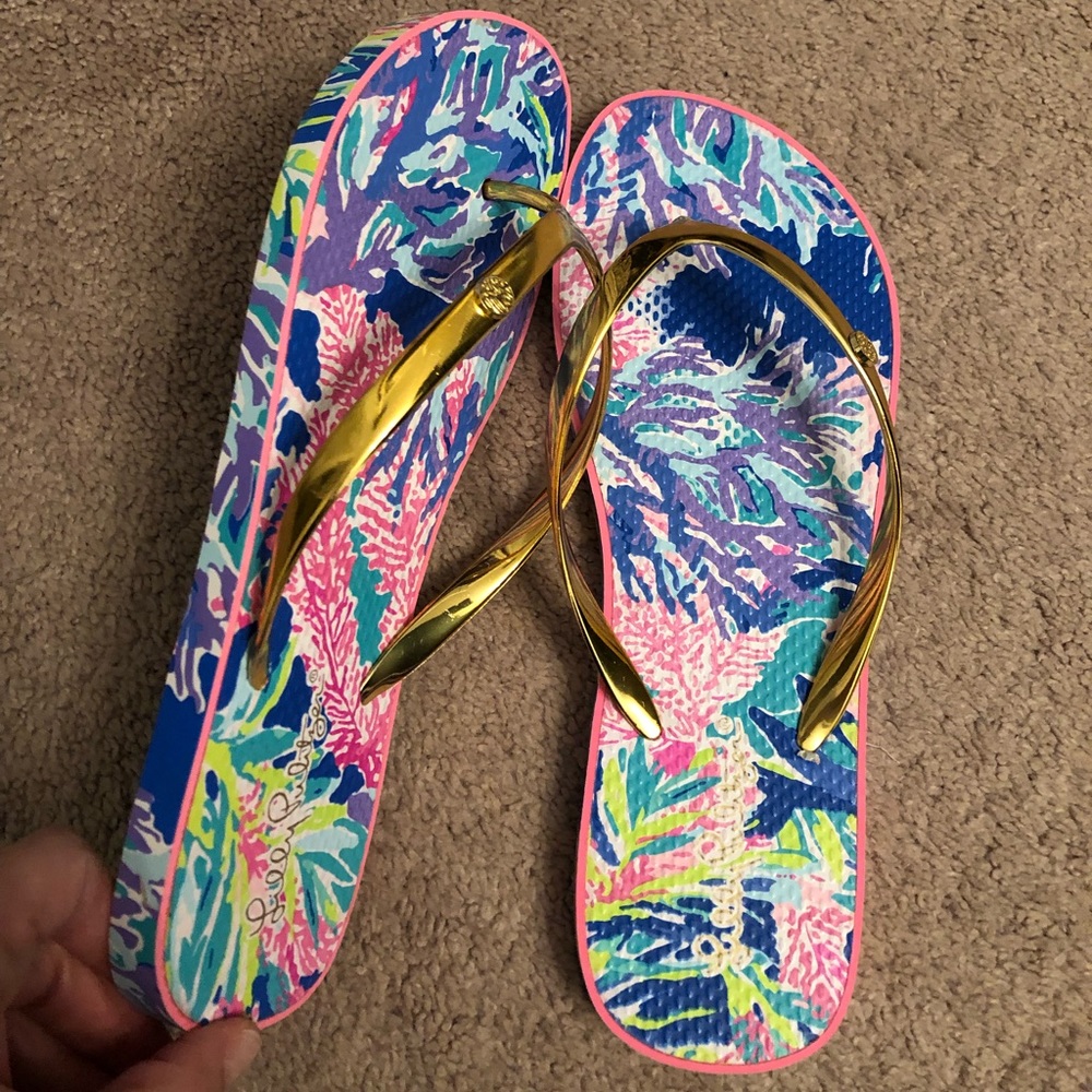 Lilly flip flops